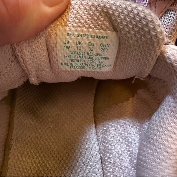 🌟3/$20🌟 Stride Rite sneakers size 1W - Picture 6 of 9